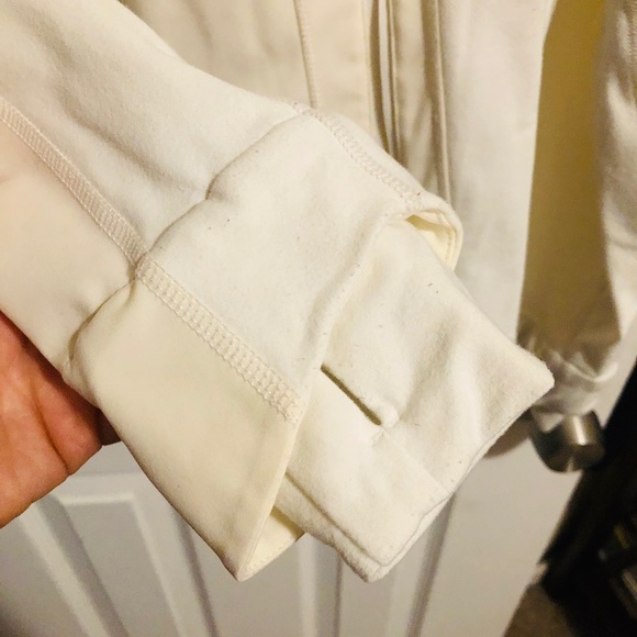 Lululemon white jacket - Picture 4 of 6